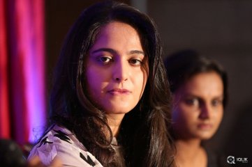 Rudramadevi Movie Release Date Press Meet